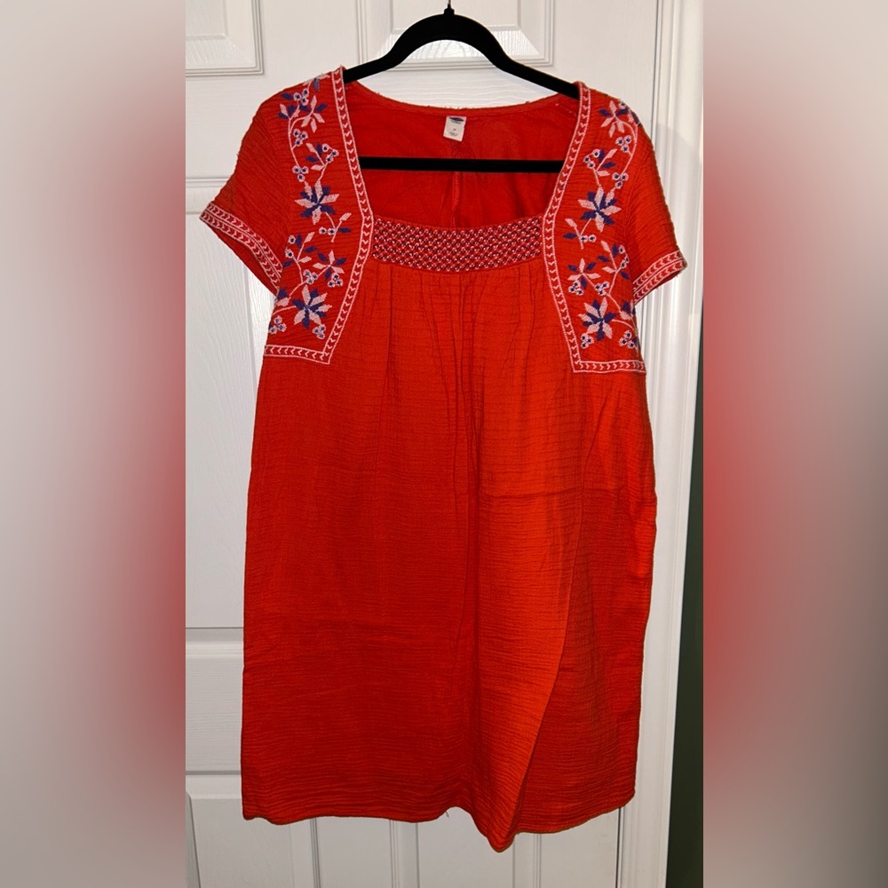 Old Navy Embroidered Boho Tunic Dress